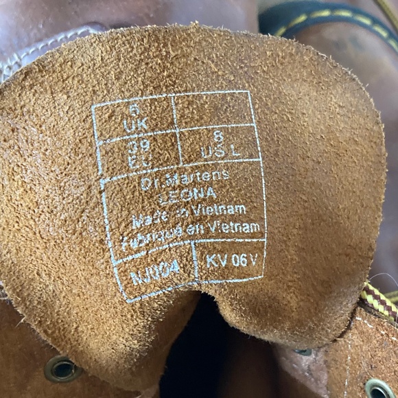 doc Martens  leona lace up block heel platform leather boots - Picture 3 of 10